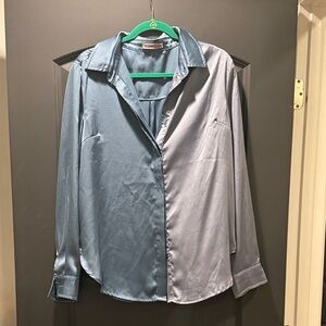 VICI Tops Two-Tone Satin Blouse